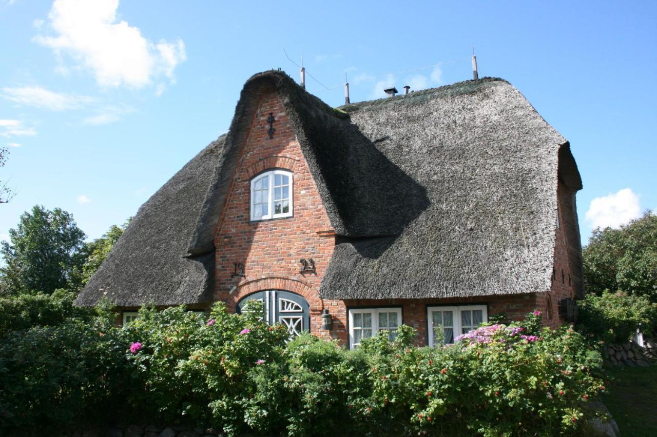 Holiday home Friesenhaus Kaeptn Hahn Hausteil 03
