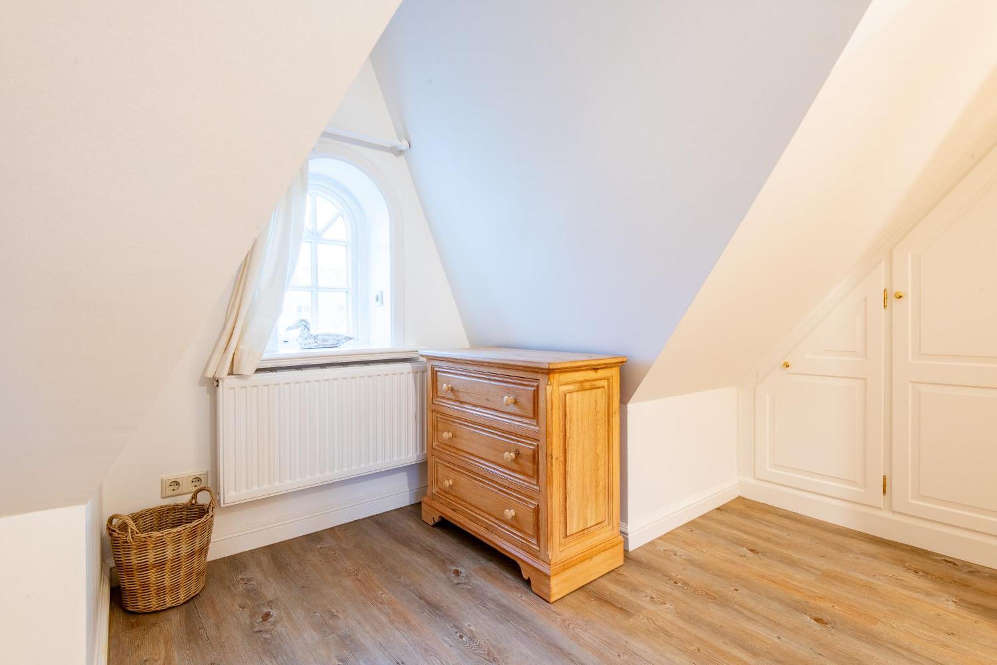Holiday home Friesenhaus Kaeptn Hahn Hausteil 03 Westerland
